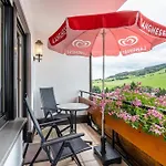 شقة Haus Schoenblick *
