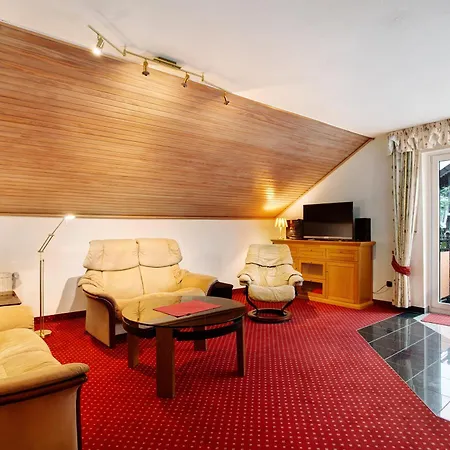 Apartment Haus Schoenblick *