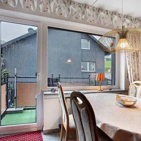 Haus Schoenblick Apartment *