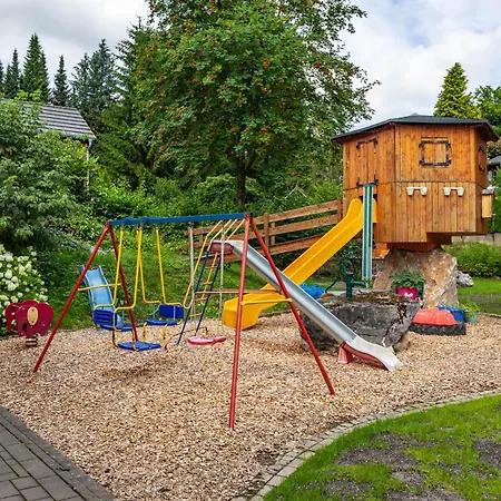 Апартаменты Haus Schoenblick *