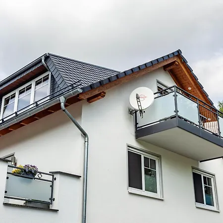 Haus Schoenblick Apartment *