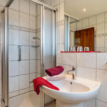 Haus Schoenblick Appartamento *